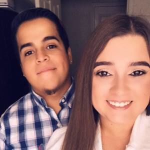 Meet your Posher, Whitney